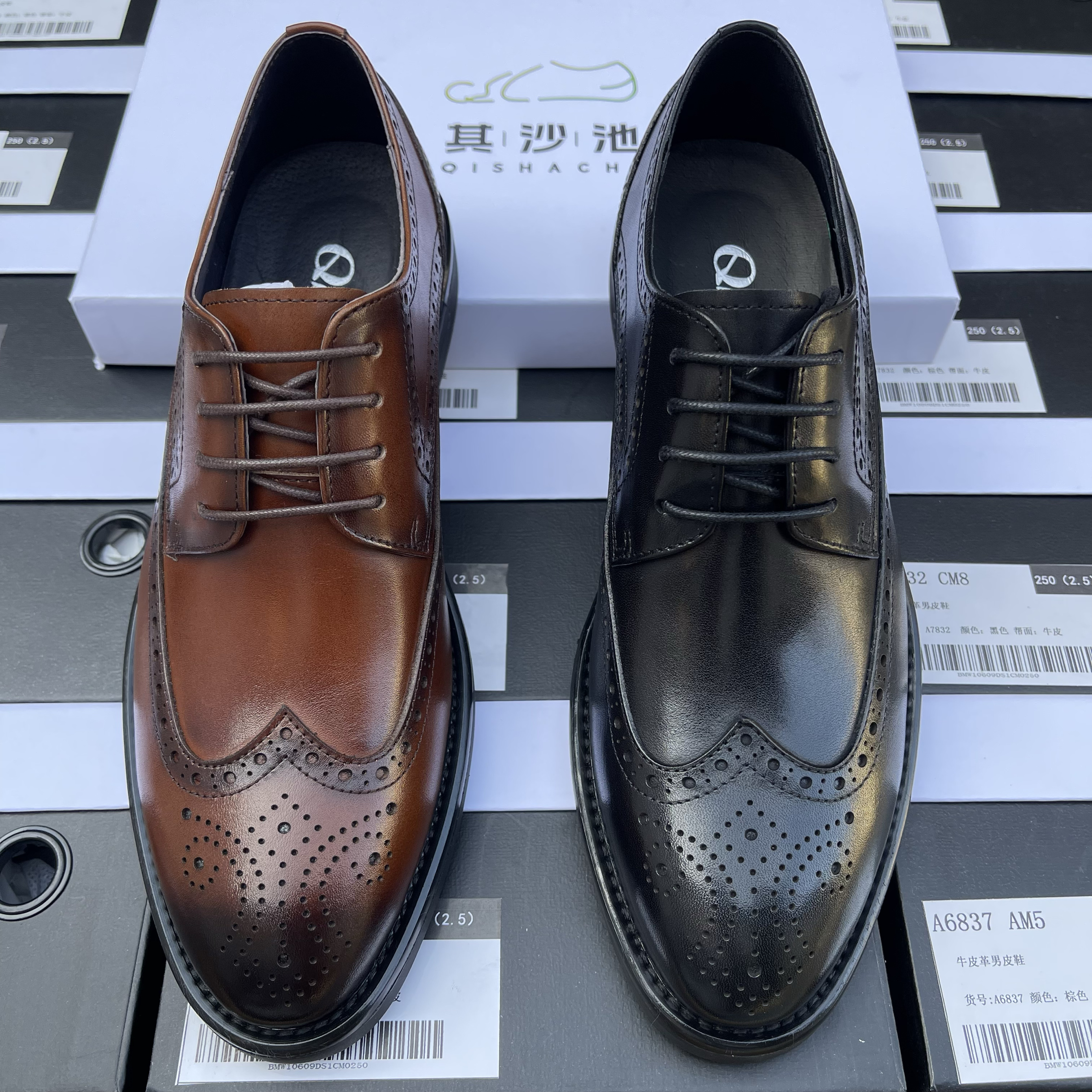 其沙池雕花皮鞋男商务正装真皮透气西装工作鞋男士新郎结婚皮鞋