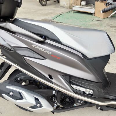 适用豪爵摩托车USR125坐垫套HJ125T-21防水隔热座垫套防晒皮座套
