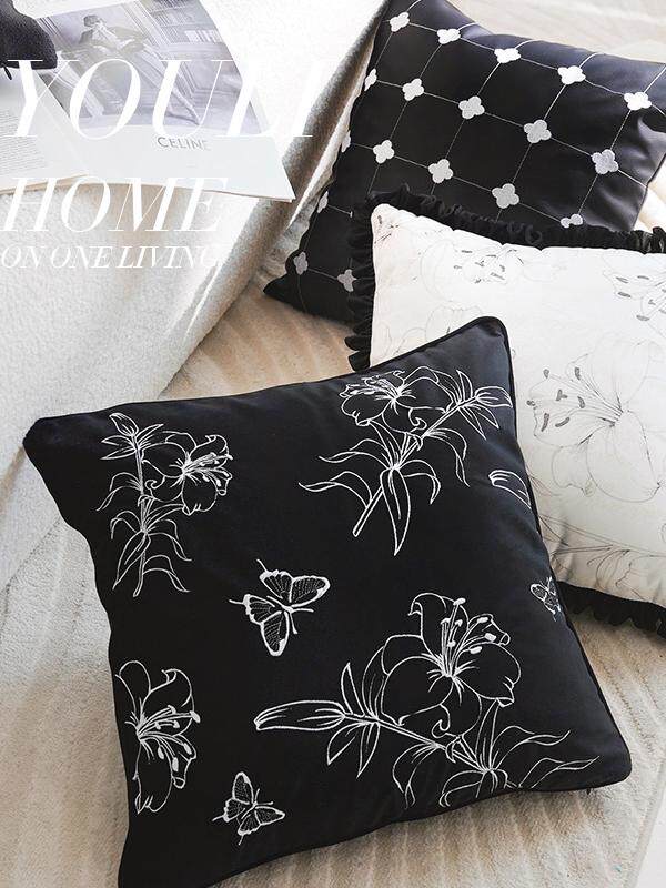 现代简约抱枕轻奢高级感靠枕黑白刺绣靠垫床上客厅沙发抱枕套含芯