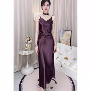 新款缎面夏季新款吊带连衣裙高端气质性感女神范高级感丝滑长裙女
