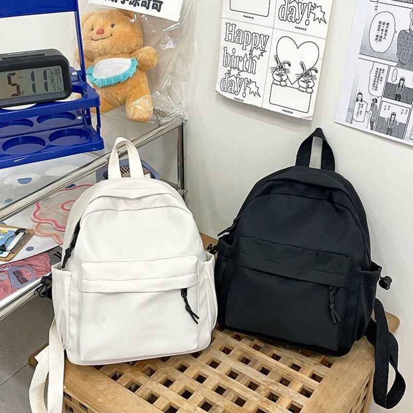 休闲轻便户外登山旅行小背包女休