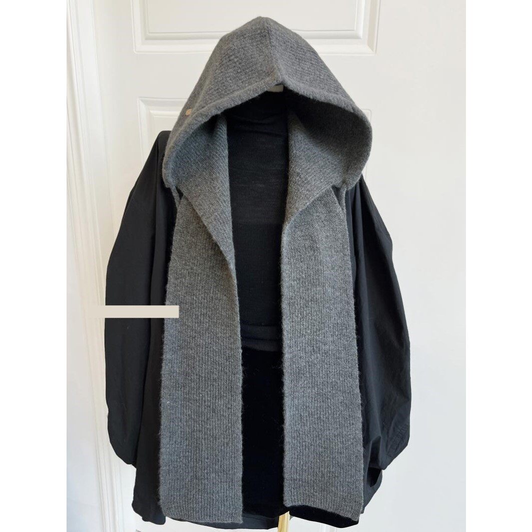 含羊毛秋冬连帽子围巾一体式保暖护耳时髦毛线帽女针织护颈围脖灰