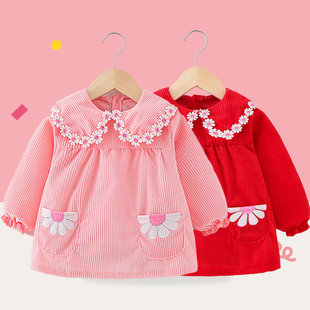 儿童罩衣女宝秋冬季外穿洋气围兜护衣婴儿吃饭防水防脏饭兜反穿衣