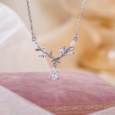 月桂女神小众独特女士999银纯银项链男款高级树枝水滴锁骨链首饰