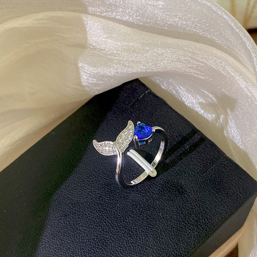 热销同款美人鱼蓝色宝石戒指女高档品质镶嵌锆石海洋系列指环