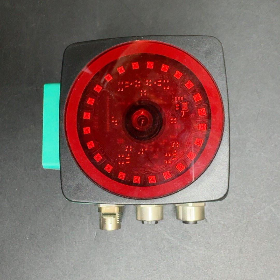 议价PXV100-F200-B25-V1D激光传感器 15-30V供电黑绿双色外壳维修