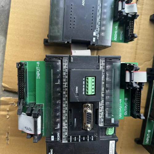 议价CP1L-EM30DR-D CP1W-AD041 可编程控制器工控扩展模块维修