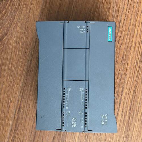 议价6ES7 215-1BG40-0XB0 PLC模块 CPU1215C可编程控制器维修