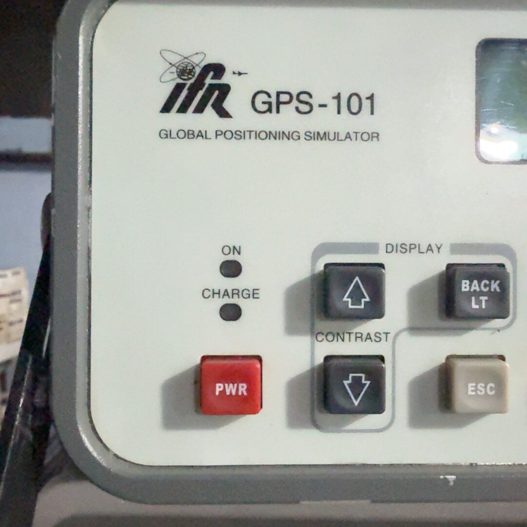议价GPS-101全球定位系统模拟器IFR定位信号测试仪器维修
