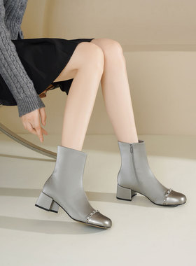 westory2025秋冬新款粗中跟短靴圆头羊皮百搭通勤女靴