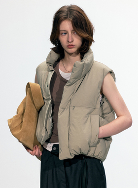 C2H4 Kazimir Puffer Vest 卡西米尔 极简羽绒马甲 #R010