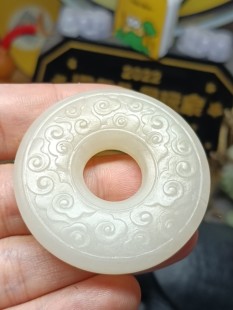 天然和田白玉中式国风汉韵玉璧平安扣祥云玉佩挂件毛衣链项链珠宝