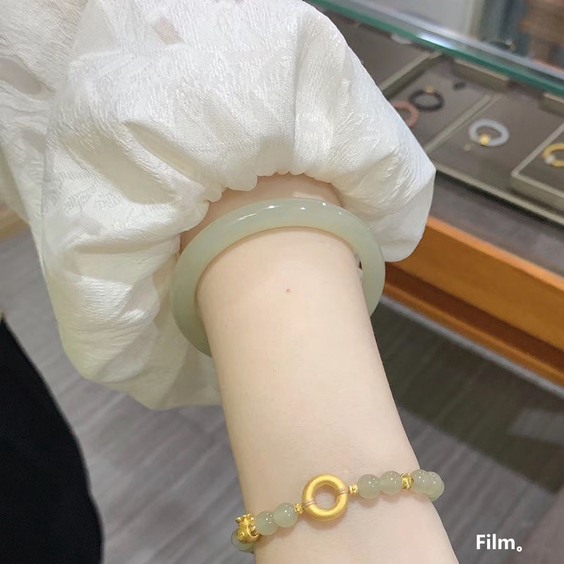 和田玉青白玉手镯细款圆条晴水青白玉叮当镯少女款天然新疆