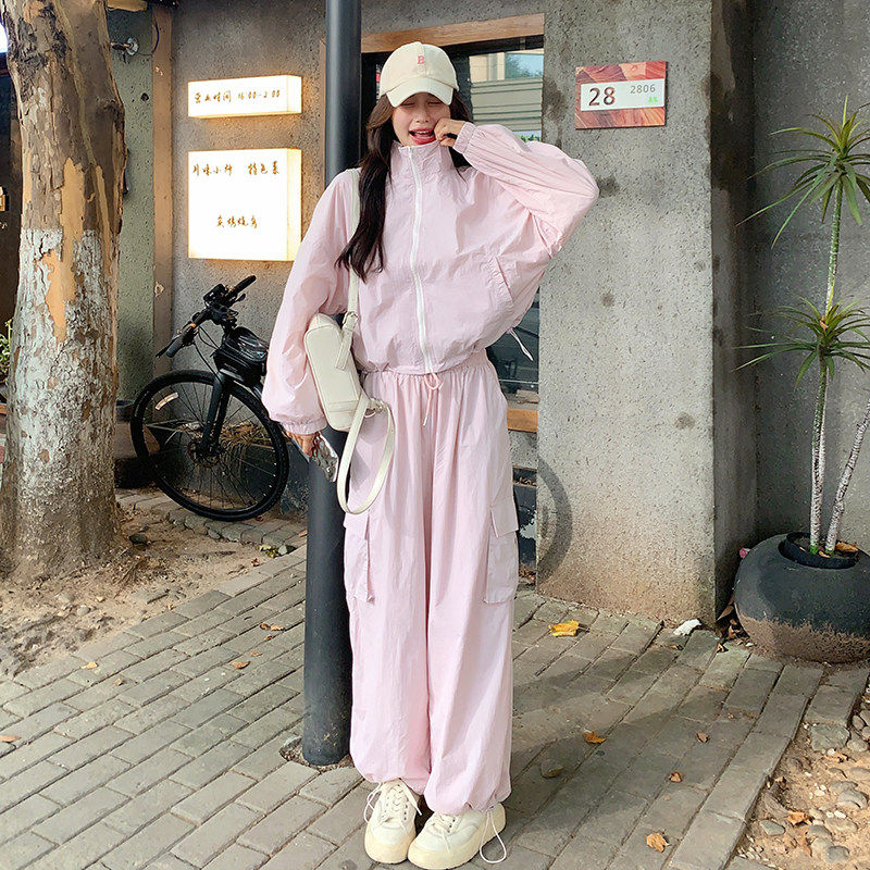 粉色休闲运动套装女2025秋季新款显瘦减龄防晒三件套