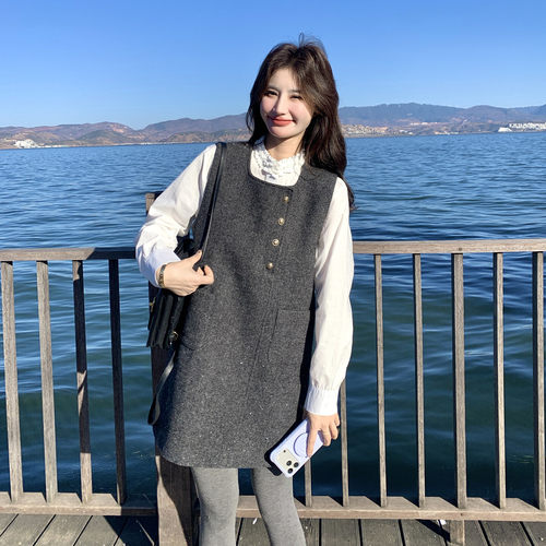 学院风背心裙衬衫两件套女2026冬季性感淑女风减龄紧身套装漂亮轻