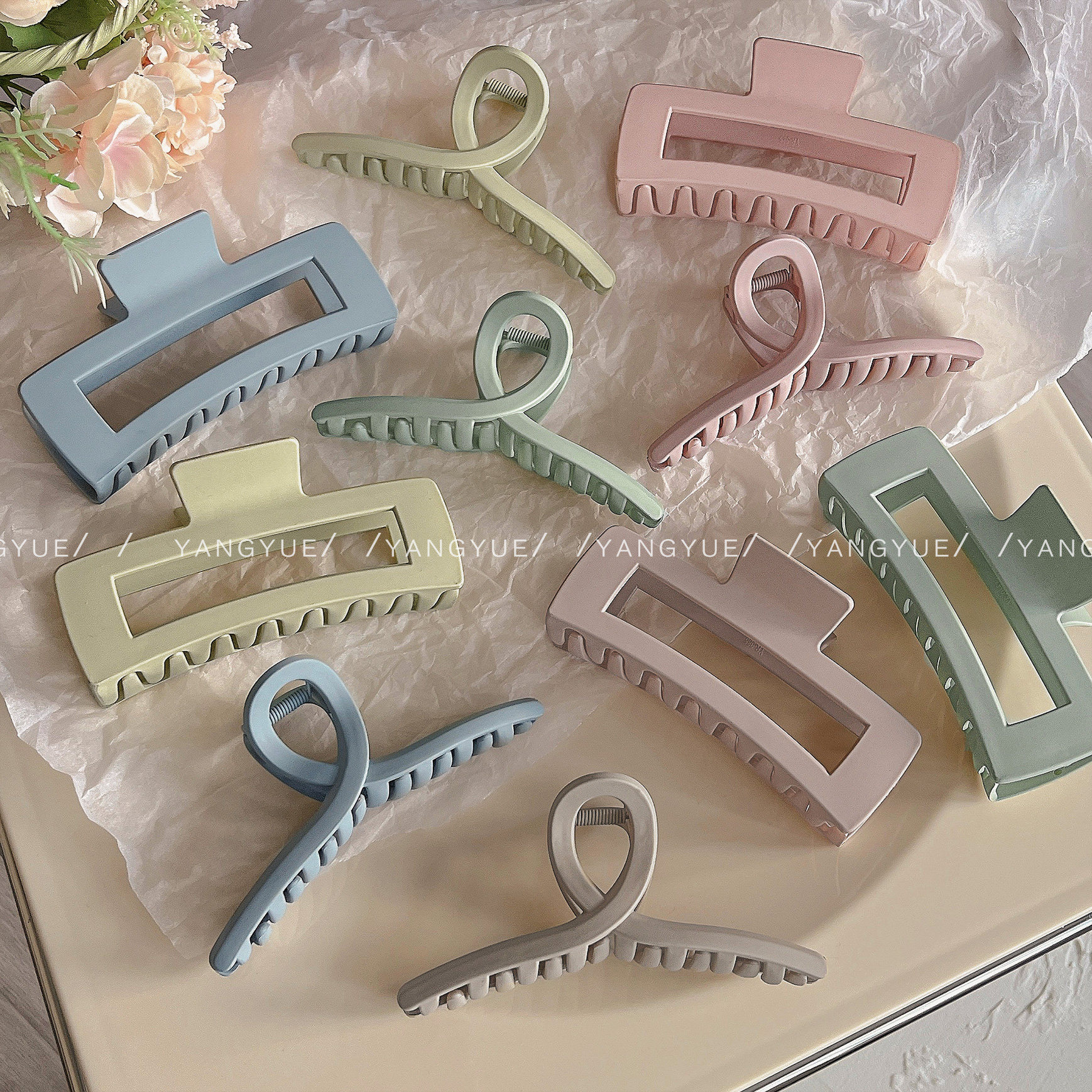 气质磨砂抓夹2025新款发夹女后脑勺发量多盘发鲨鱼夹头饰发卡发饰,饰品/流行首饰/时尚饰品新,发饰,淘宝优惠券,粉丝福利购,淘宝优惠卷