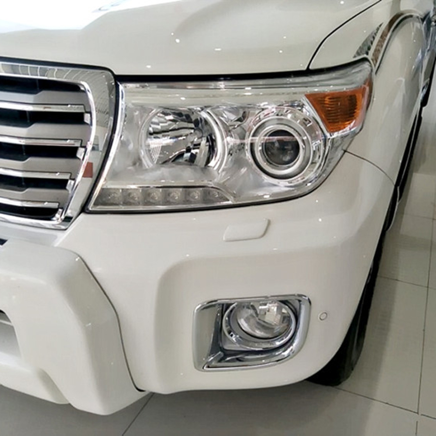 适用丰田雾灯框12-15款兰德酷路泽LC200电镀前雾灯后罩雾灯框改装