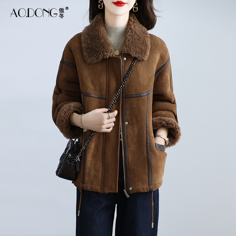 新款海宁颗粒绒皮草外套女短款中老年妈妈夹克羊羔毛气质大衣冬季