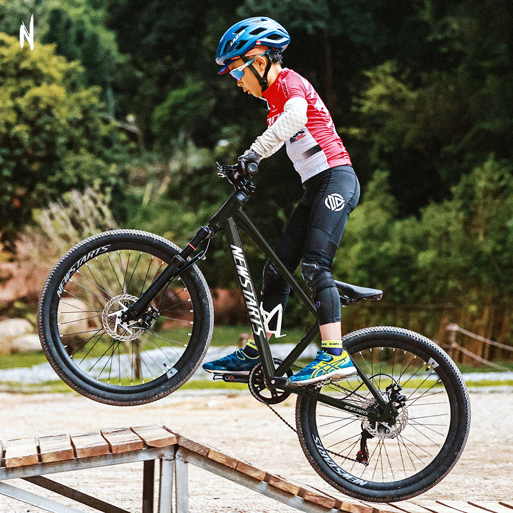 小探险家山地自行车男女孩6-10-15岁大童青少年学生单车26寸变速