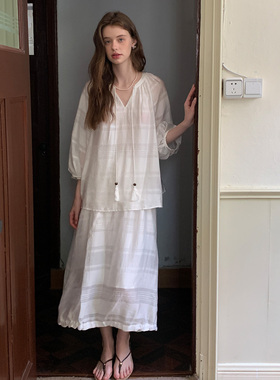 竹依依原创法式宽松白色上衣+中长款半身裙套装女极简主义两件套