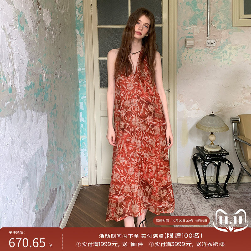 竹依依法式原创复古红色苎麻印花挂脖连衣裙高级感v领显瘦长裙子