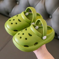 Зеленый