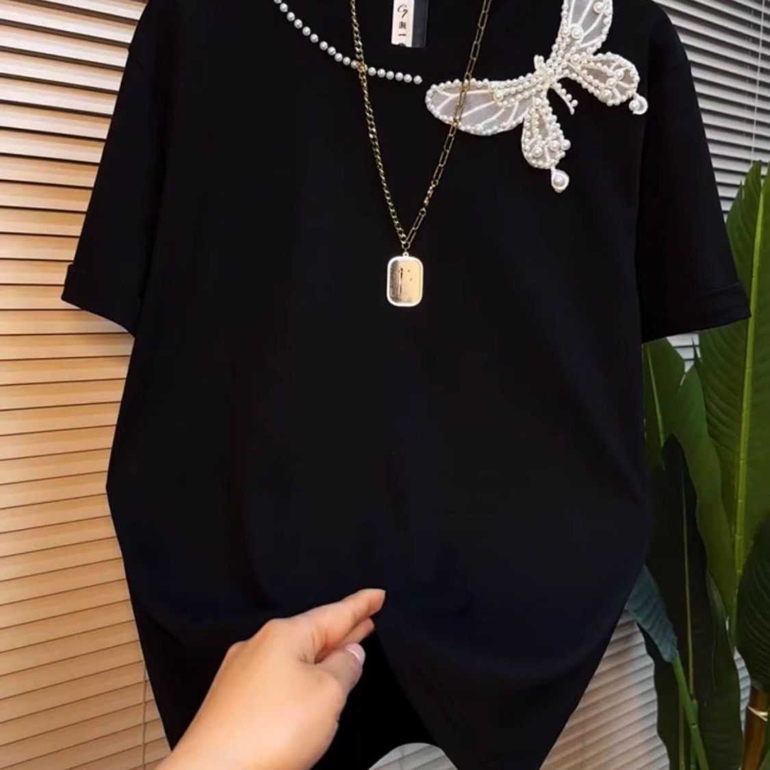 特大码女装300斤欧货复古蝴蝶钉珠纯棉短袖T恤女宽松显瘦胖mm上衣,女装/女士精品,T恤,淘宝优惠券,粉丝福利购,淘宝优惠卷