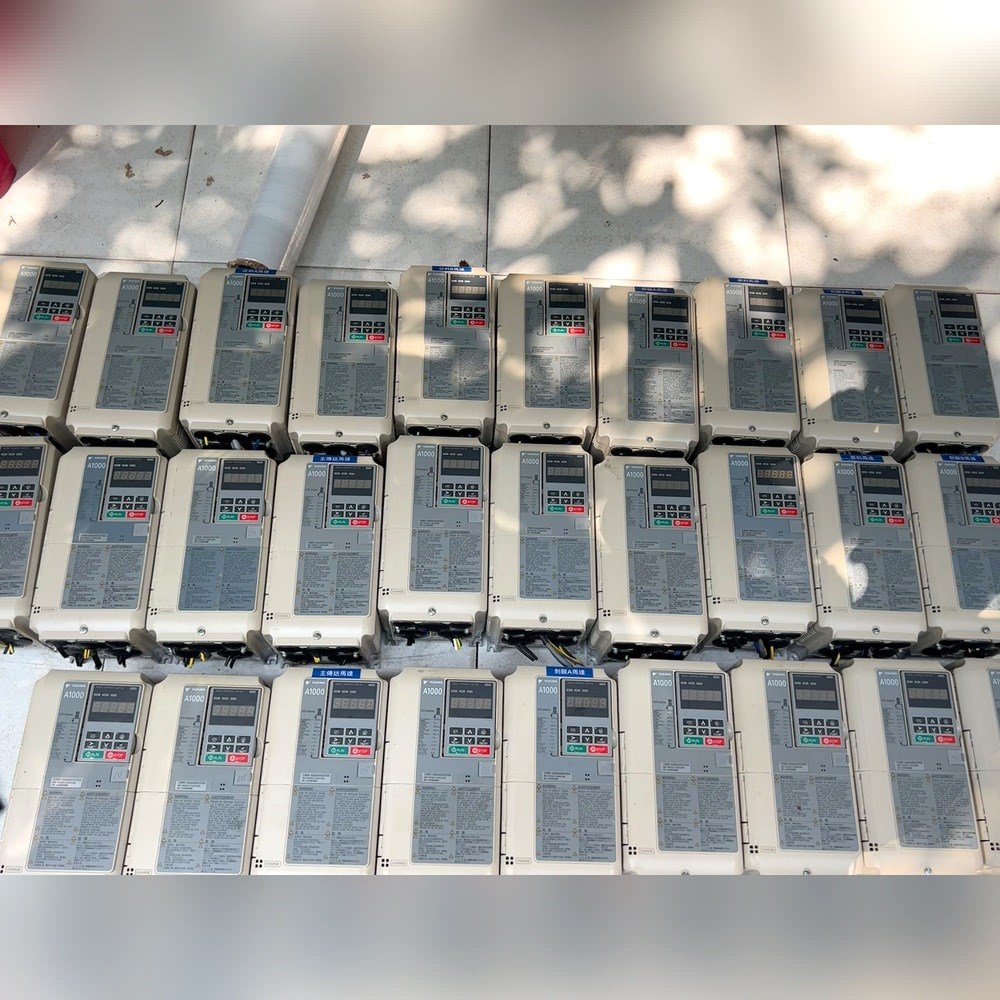 安川A0变频器CIMR-AB4A0002FBA 议价