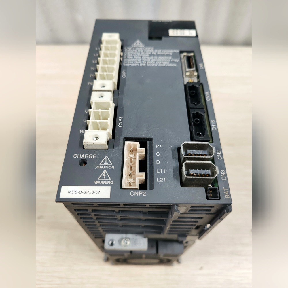 MDS-D-SPJ3-37三菱3.7KW主轴驱动器原装 议价