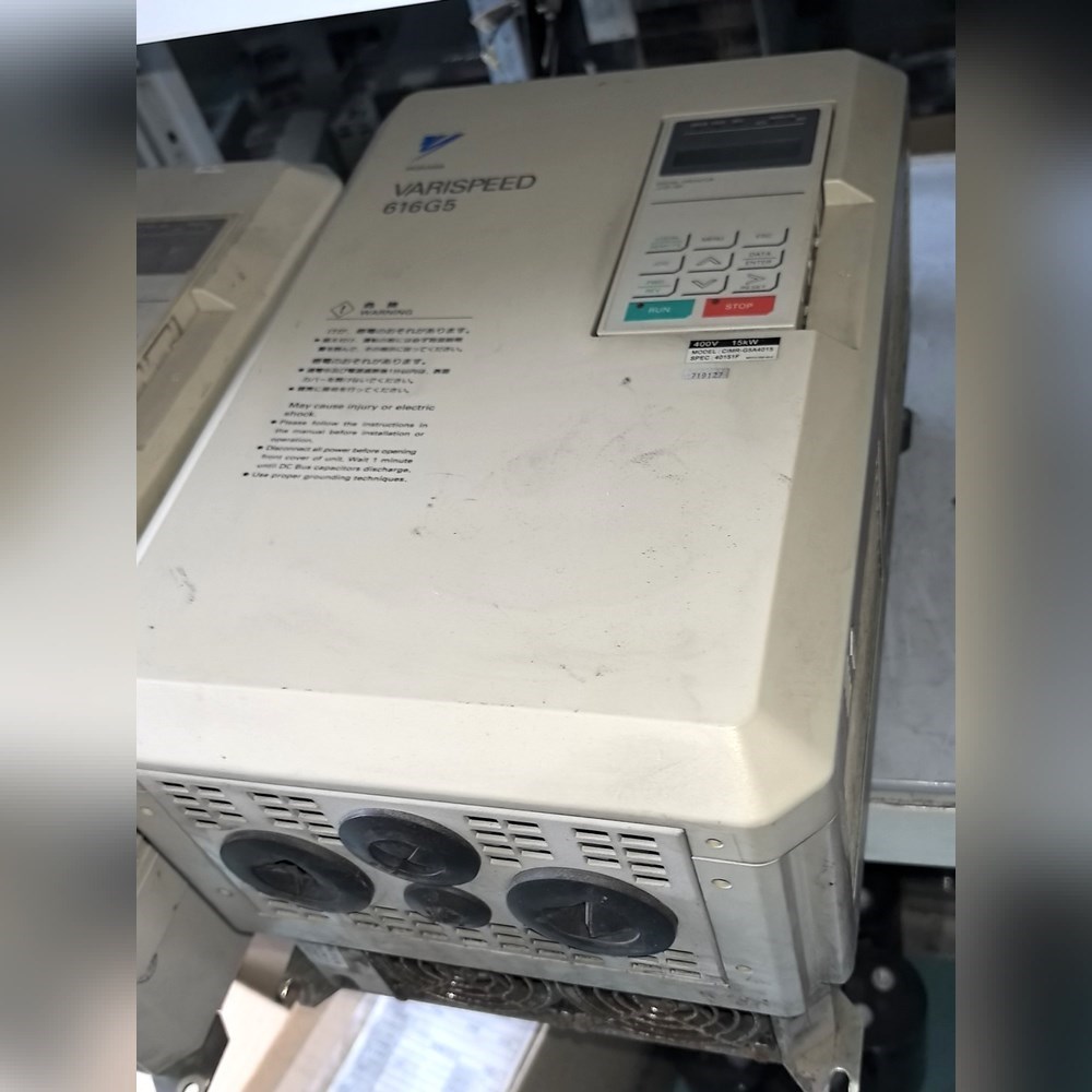 安川变频器15KWCIMR-G5A4015原装功能 议价