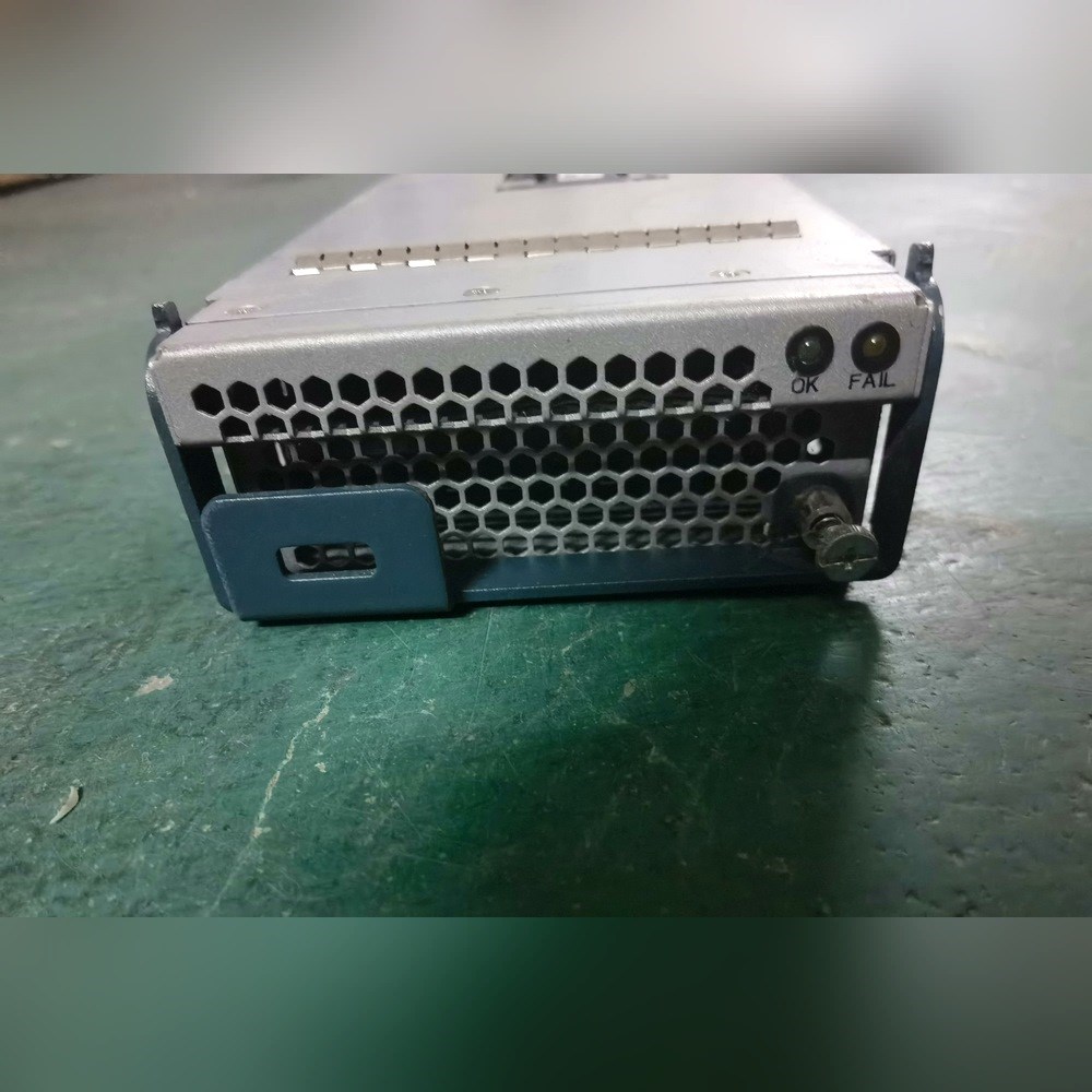 UCSB-PSU-2500ACDV电源 5 议价