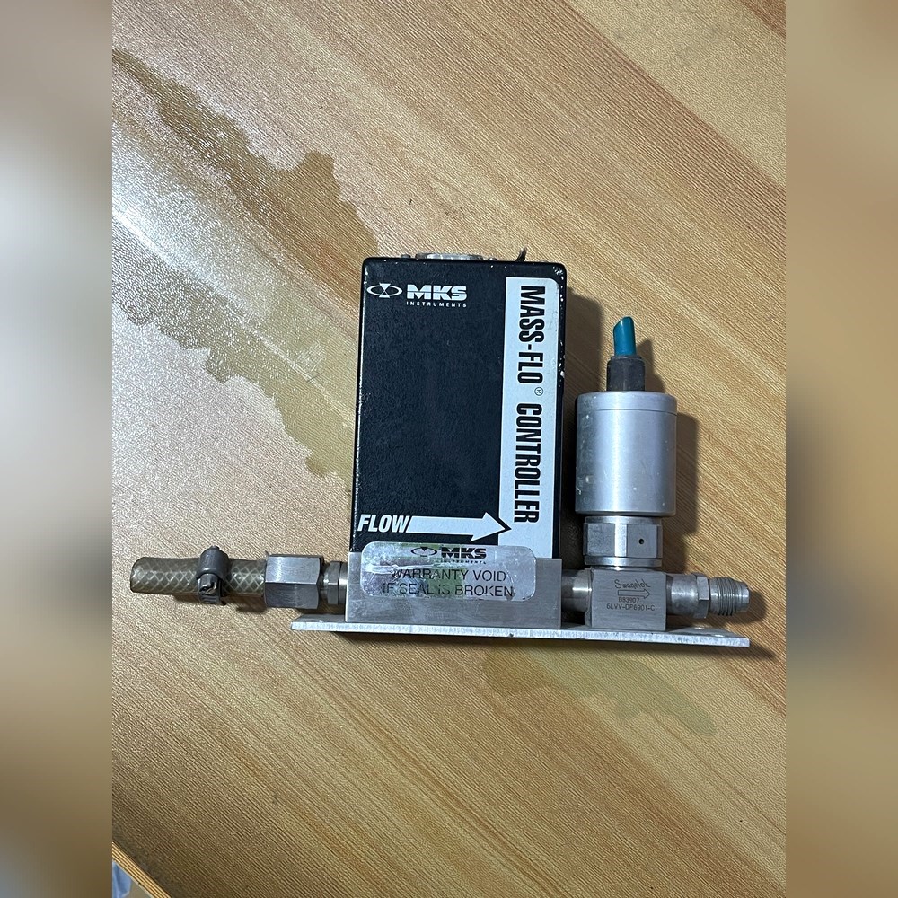 MKS质量流量计 2179A22CR1BV 包好实物拍 议价