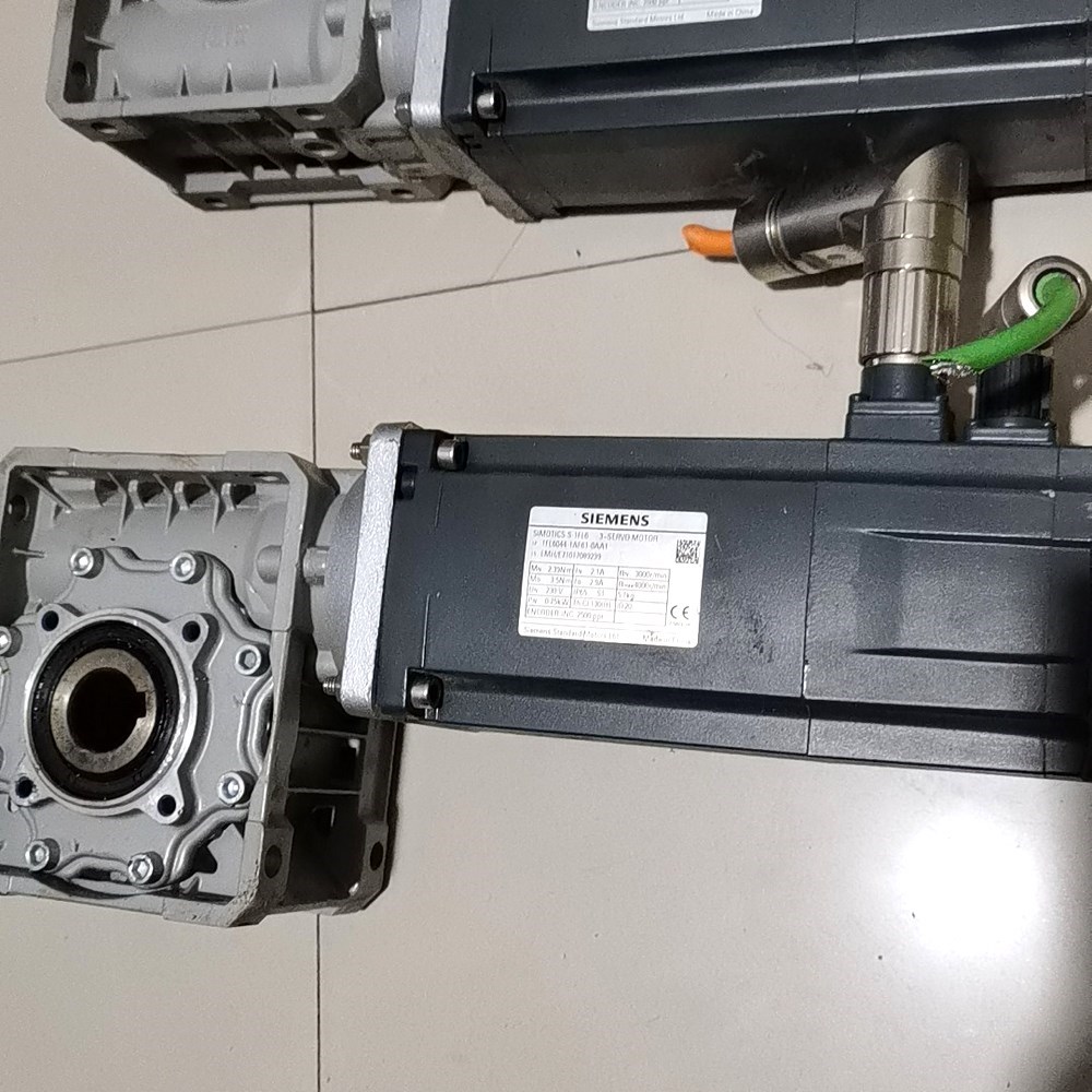 1FL6044-1AF61-0AA1V90伺服电 议价