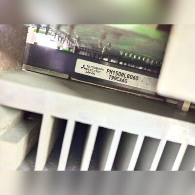 PM150RLB060模块还在板子上成色一流 议价