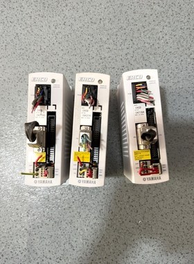 ERCD雅马哈伺服驱动器成色基本冲新.纯件无套路.标 议价