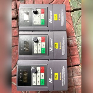 议价 2S0007M 95新深圳易驱变频器MINI