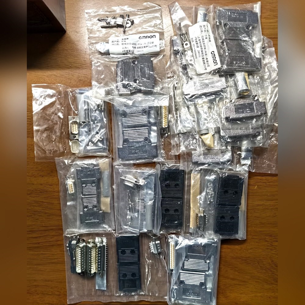 连接器XM2S-09XM2S-25XM2S-37 议价