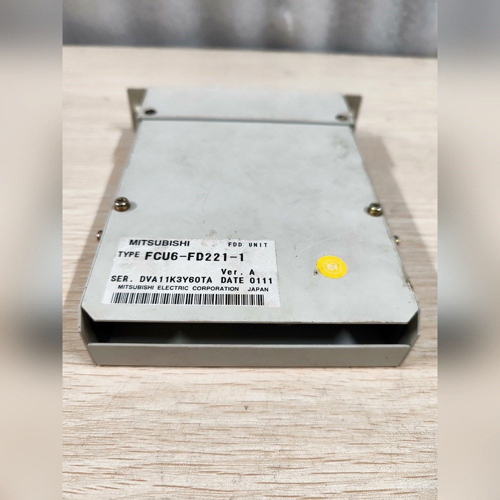 FCU6-FD221-1三菱马扎克系统主机原装软驱传 议价