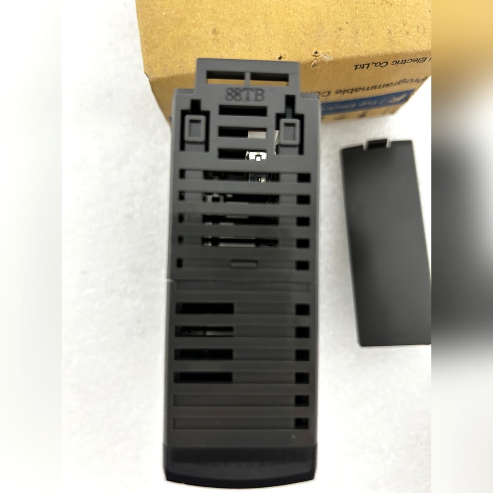 富士PLC可编程控制器输入模块NP1X3206-A.99新带 议价