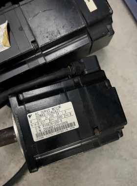 安川伺服电机SGMAS-02ACAJ32C.SGMAS-02 议价