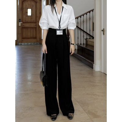 郭九九呢 法式设计感小众V领显瘦衬衫上衣女新款百搭西装裤长裤