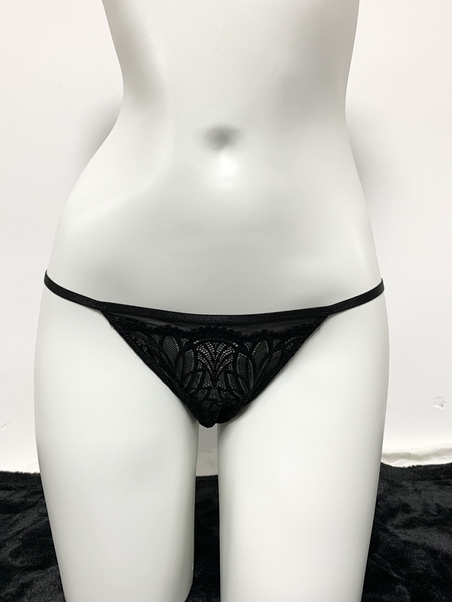 ZA家黑色蕾丝性感丁字裤内裤女中低腰