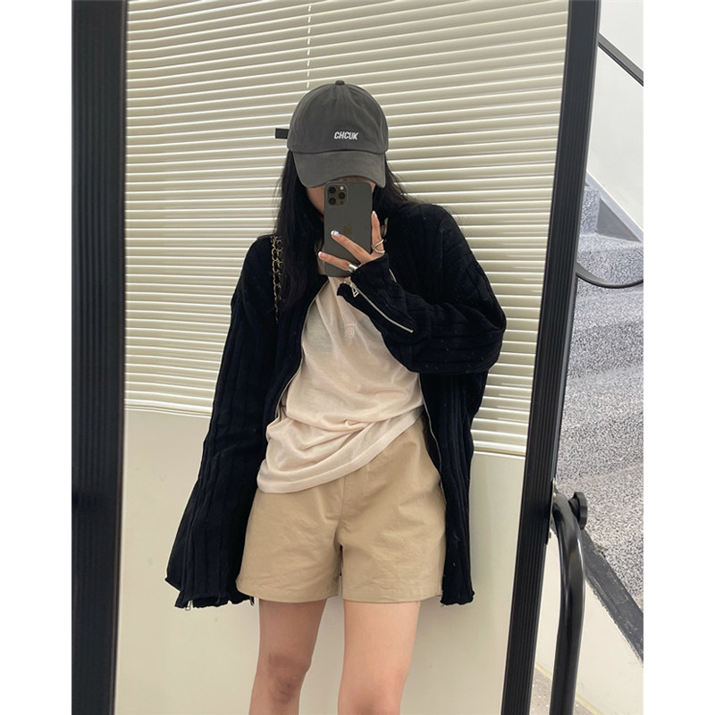 孕妇牛仔短裤春夏季薄款外穿直筒宽松显瘦纯色托腹休闲五分短裤子