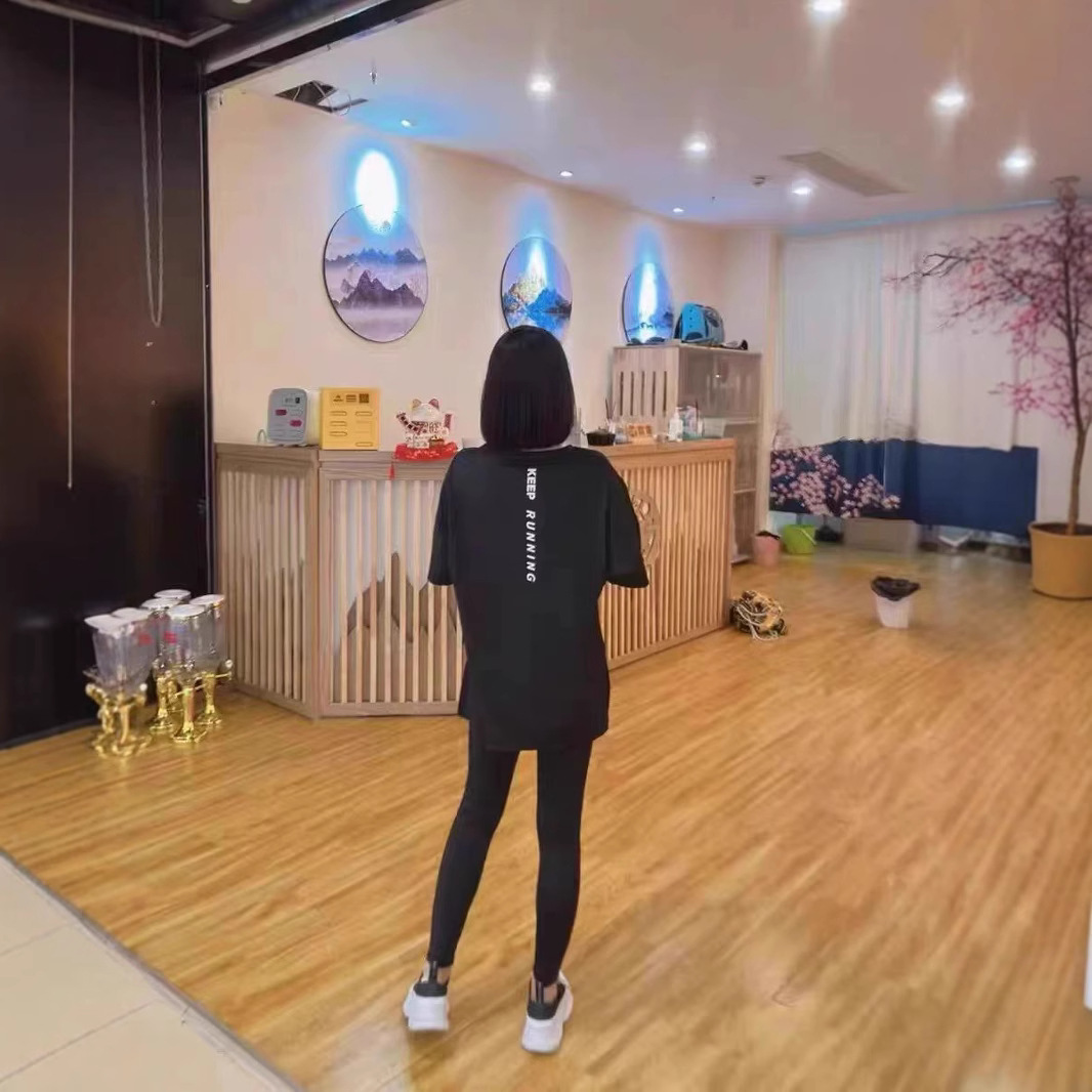 女短袖夏速干过臀长款运动T恤