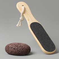 Foot brush, foot scraping wood handle, hair roller, durable, single head, foot washing and peeling machine for the elderly, dead skin machine