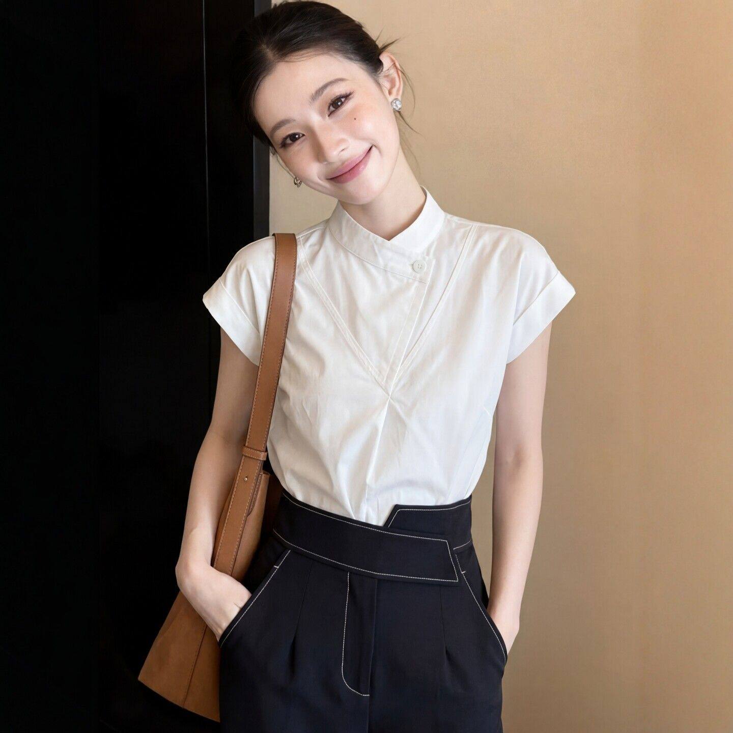 白色立领短袖衬衫女款2026新款夏季气质女士法式小资漂亮上衣衬衣图片