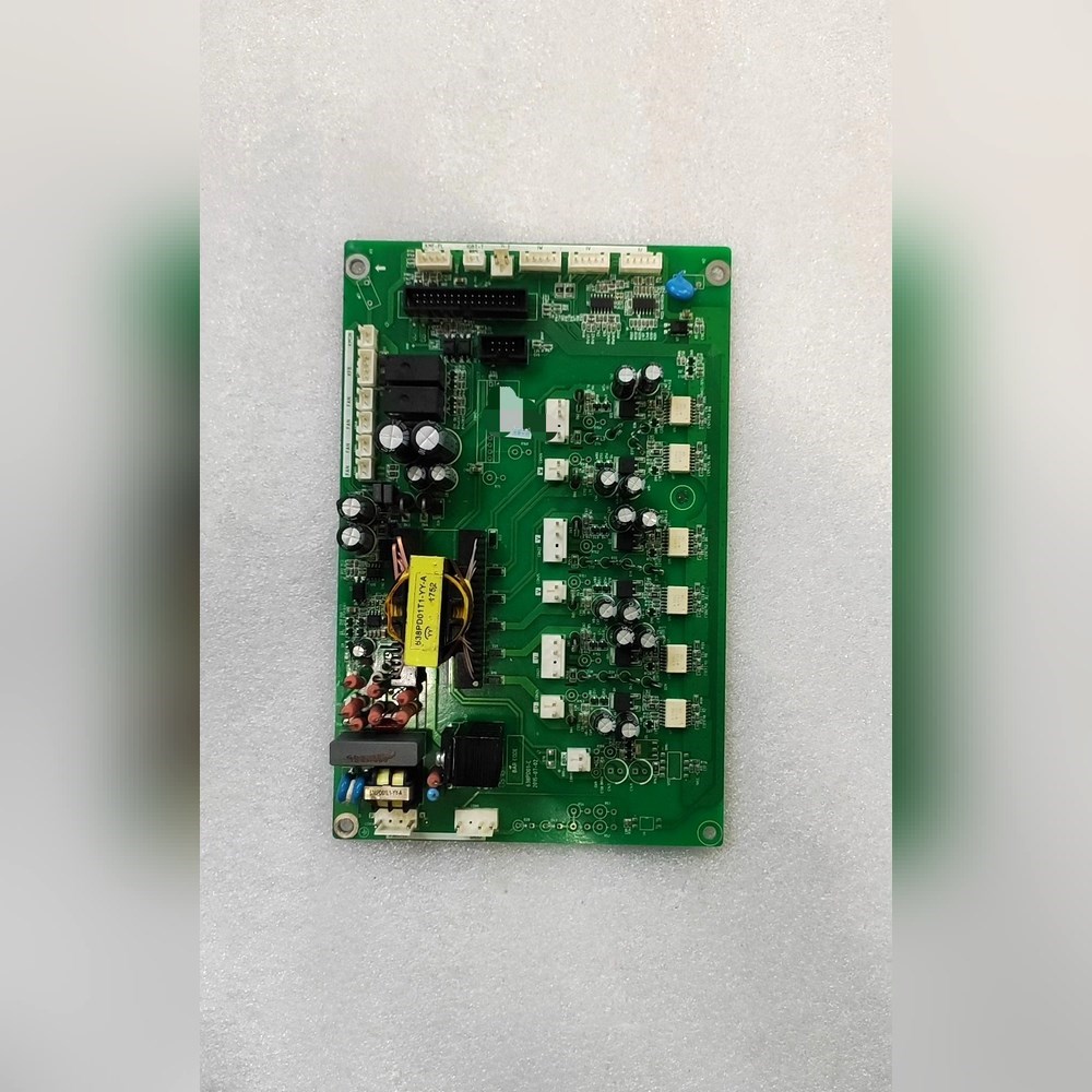 阿尔法6000E系列变频器驱动板638PD0-C成色不错 议价