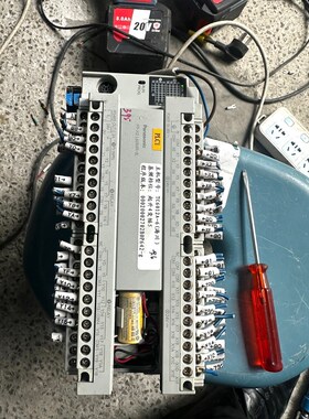 PLC AFPX0L60MR-ZL-F正常 议价