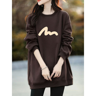 咖啡色加绒圆领卫衣女冬季加厚美拉德中长款遮屁股搭配鲨鱼裤上衣