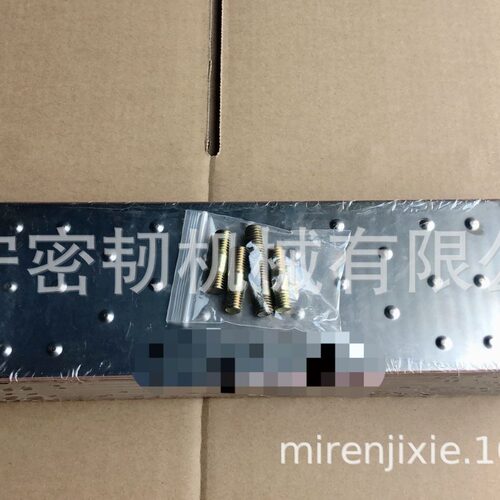 发动机配件6D108/6D125机油冷却器6212-61-2111